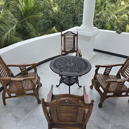 Munril Guest Lägenhet Jaffna Exteriör bild